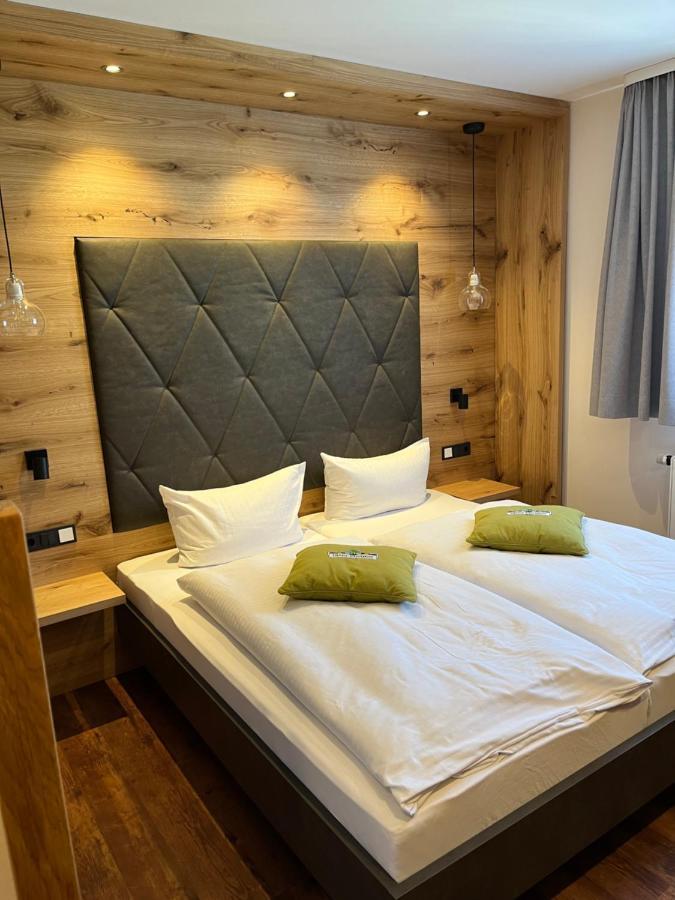 Hotel Gasthof Metzgerei Drei Linden Фульда Экстерьер фото