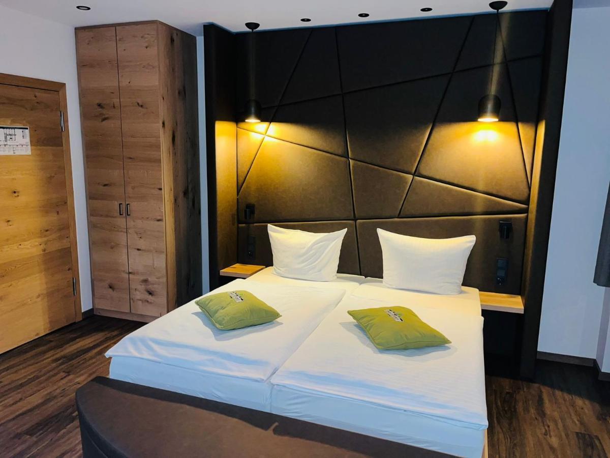 Hotel Gasthof Metzgerei Drei Linden Фульда Экстерьер фото