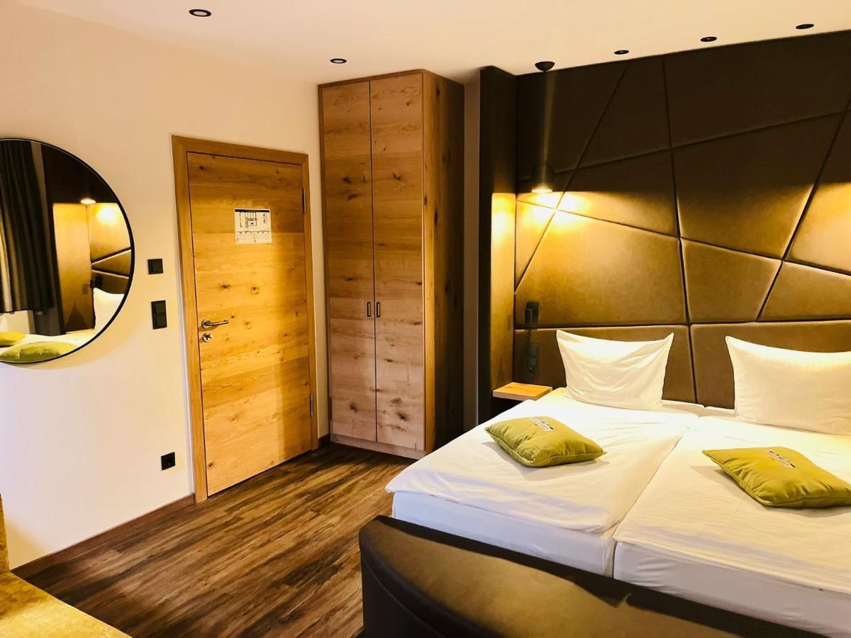 Hotel Gasthof Metzgerei Drei Linden Фульда Экстерьер фото
