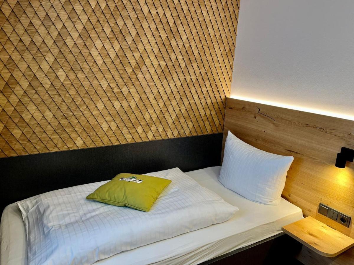 Hotel Gasthof Metzgerei Drei Linden Фульда Экстерьер фото